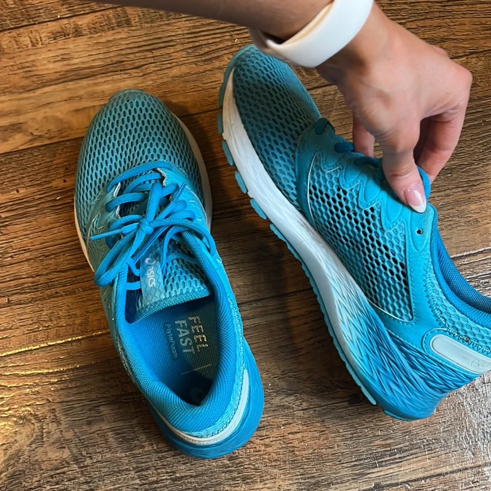 Asics Women's Sneakers in Vibrant Blue - Picture 5 of 5